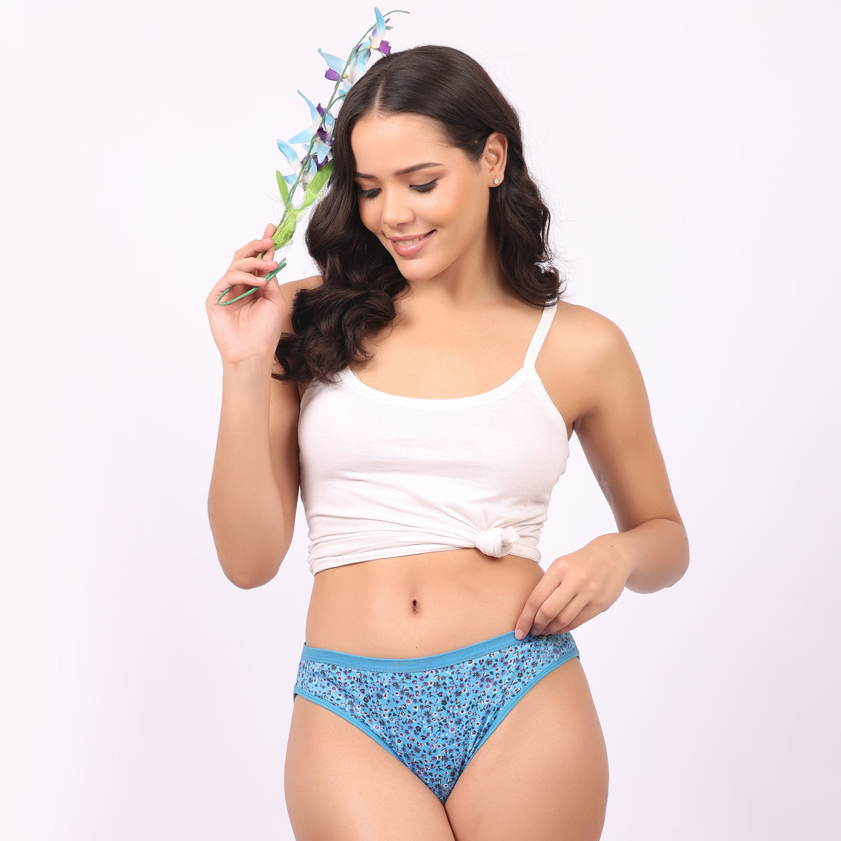 Nudiva Comfortable Mid-Rise Hipster Panties: Pack of 3