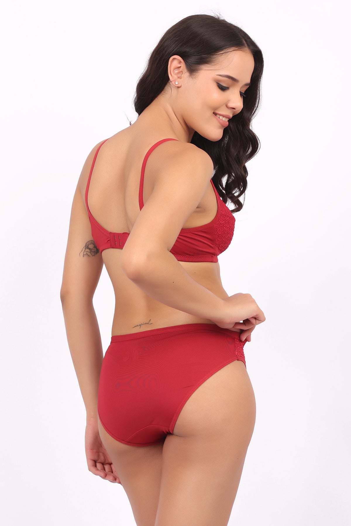 Comfortable & Breathable Fabric | Nudiva Non Padded Self Design Lingerie Set