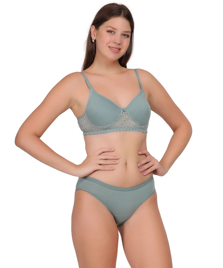 Padded Lingerie Set: Natural Shape & Comfort